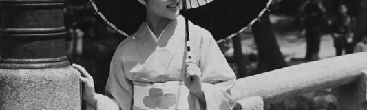 Traditional Japanese kimono image introducing kimono history and modern influence