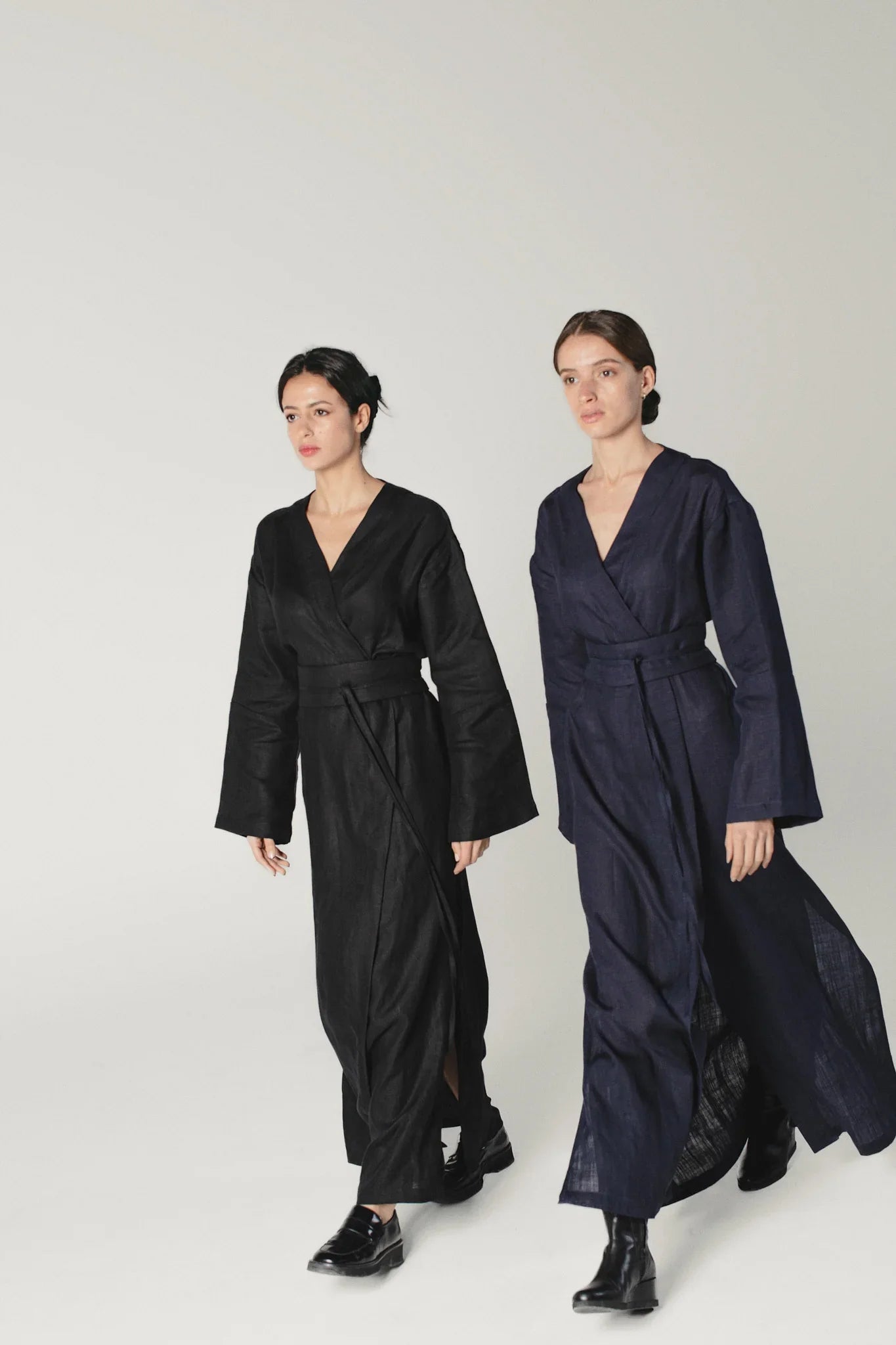 Linen Kimono Dress Black – Atelier Mizuni