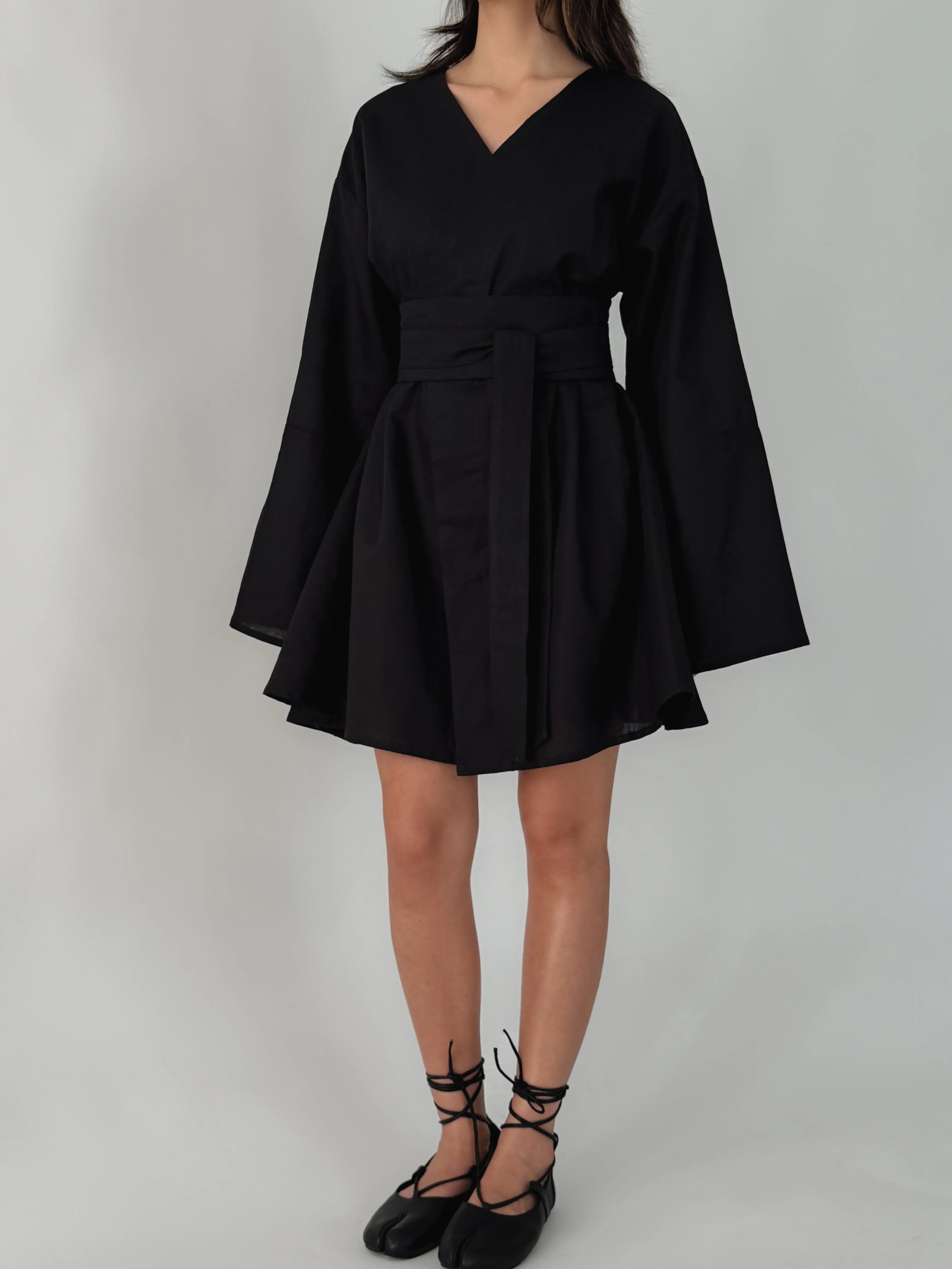 Linen Kimono Dress Black – Atelier Mizuni