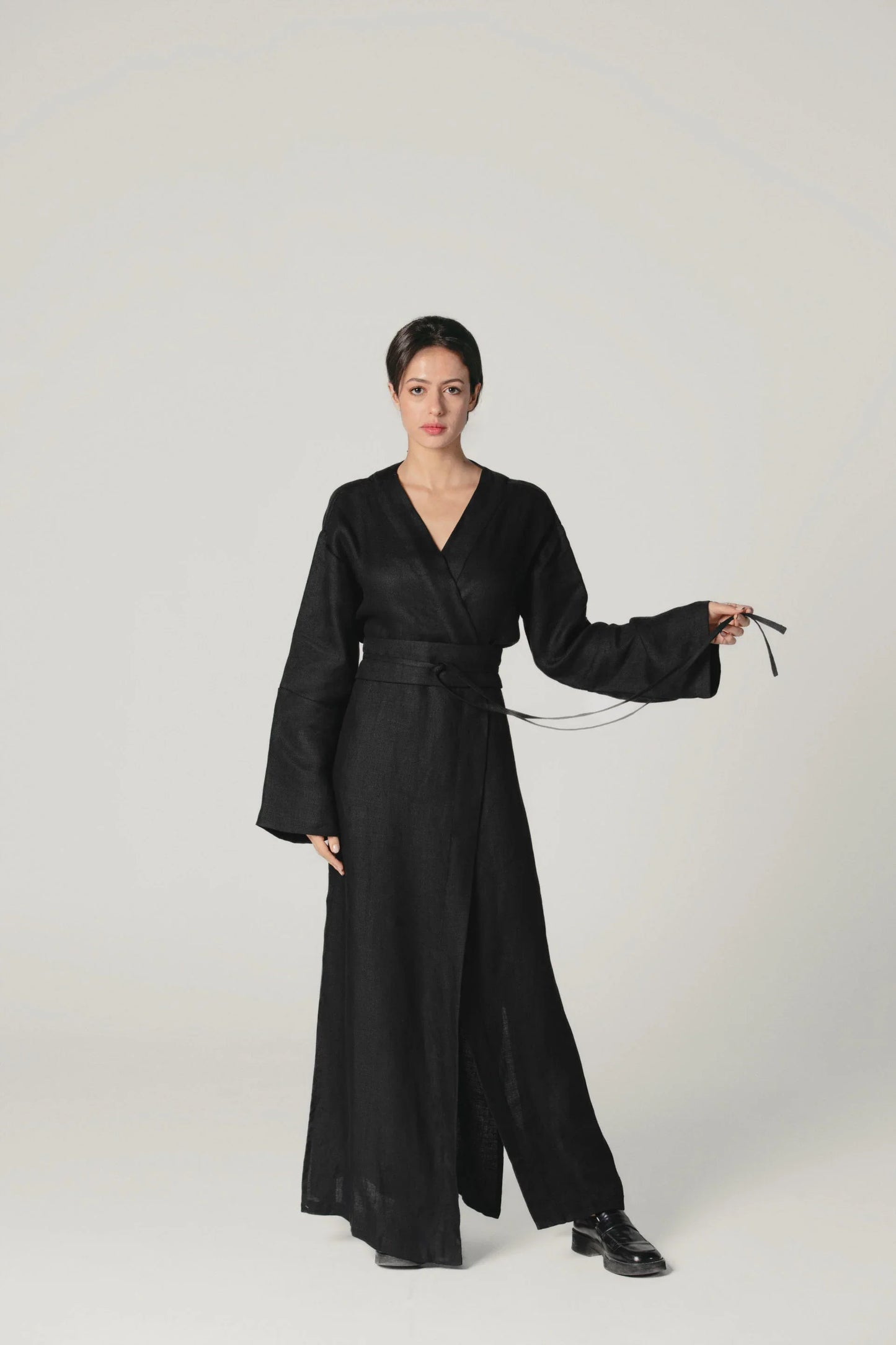Linen Kimono Dress Black – Atelier Mizuni