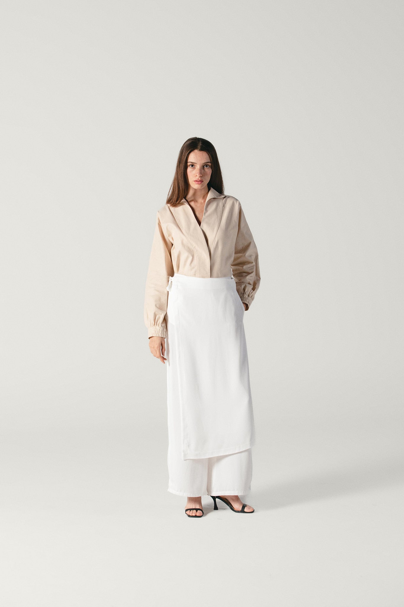 Wide Leg Pants Off-White – Atelier Mizuni - Main Image